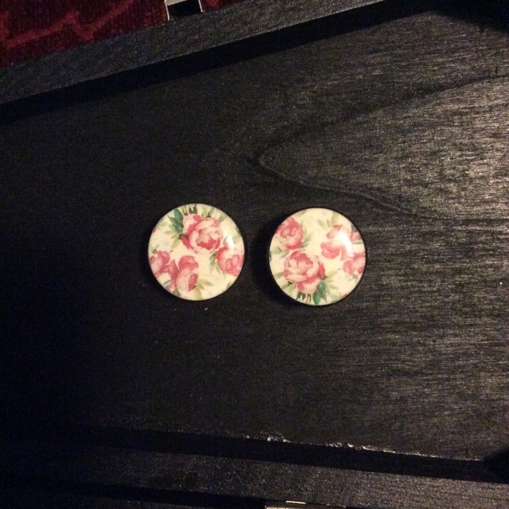 Lot of 3/4in & 7/8in Plugs - Picture 2 of 8